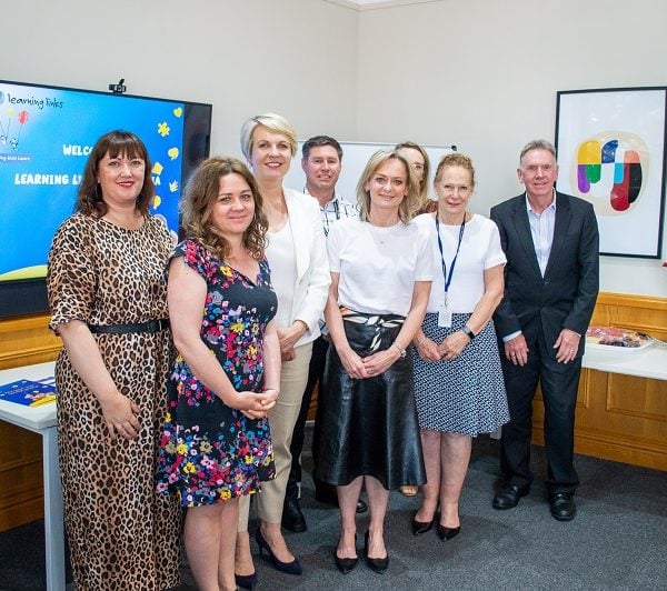 Tanya Plibersek Visits Learning Links Alexandria